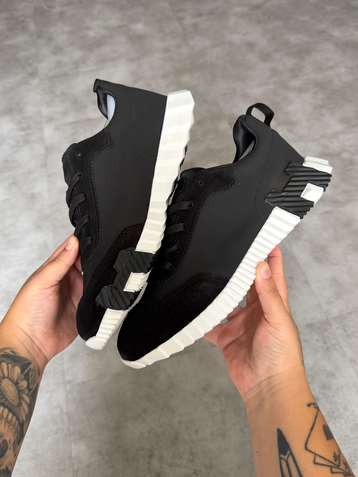 Tênis Hermes boucing