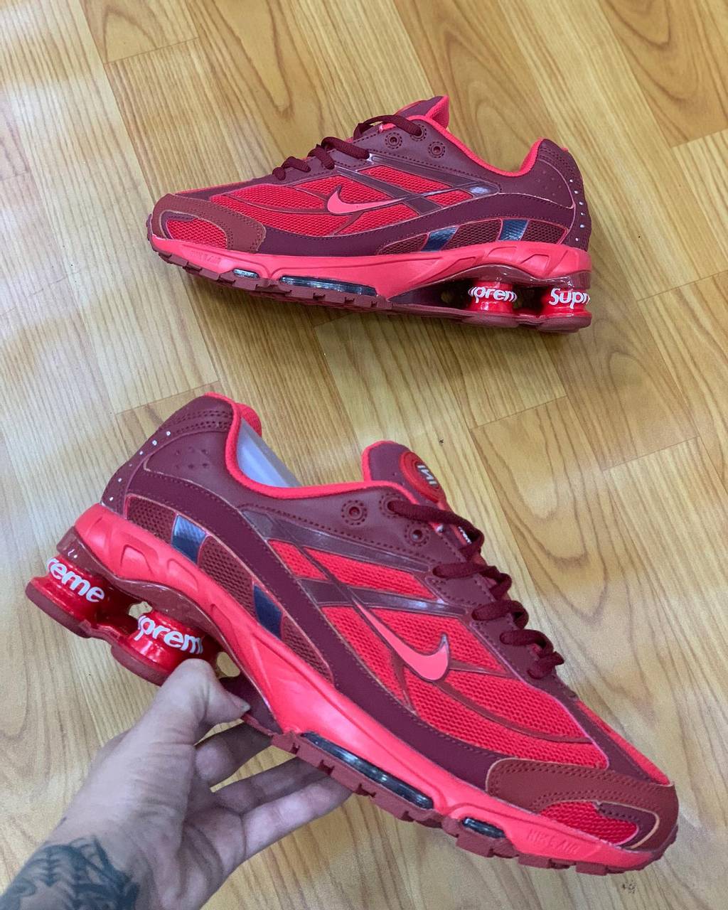 Nike Shox Supreme Red - 2