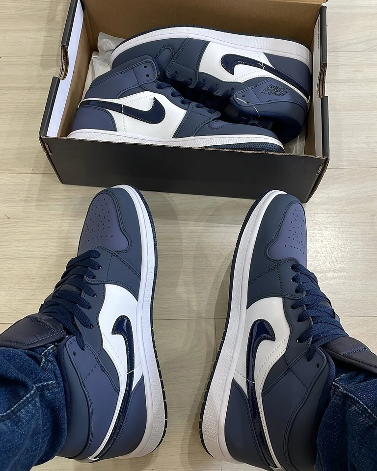 Air Jordan 1 high Sanded Purple  - 3