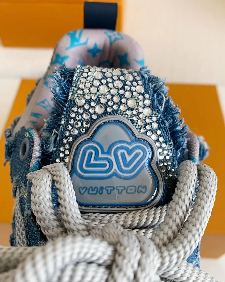 Louis Vuitton Blue swarosviki - 4