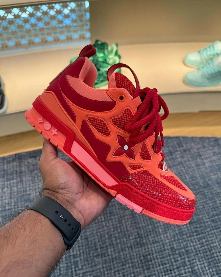 Tênis Louis Vuitton colors 