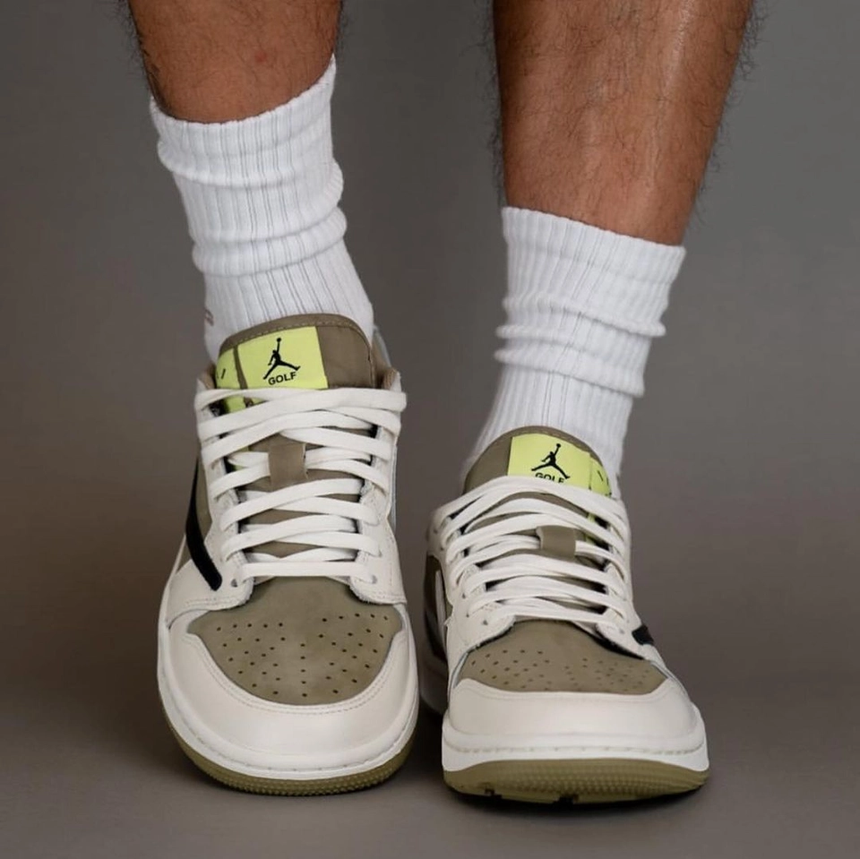 Nike Jordan Reverse mocha  - 3