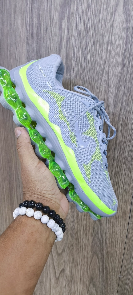 Nike liquid Max  cinza e verde