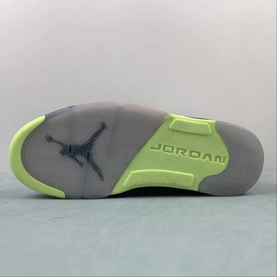 Air Jordan 5  - 7