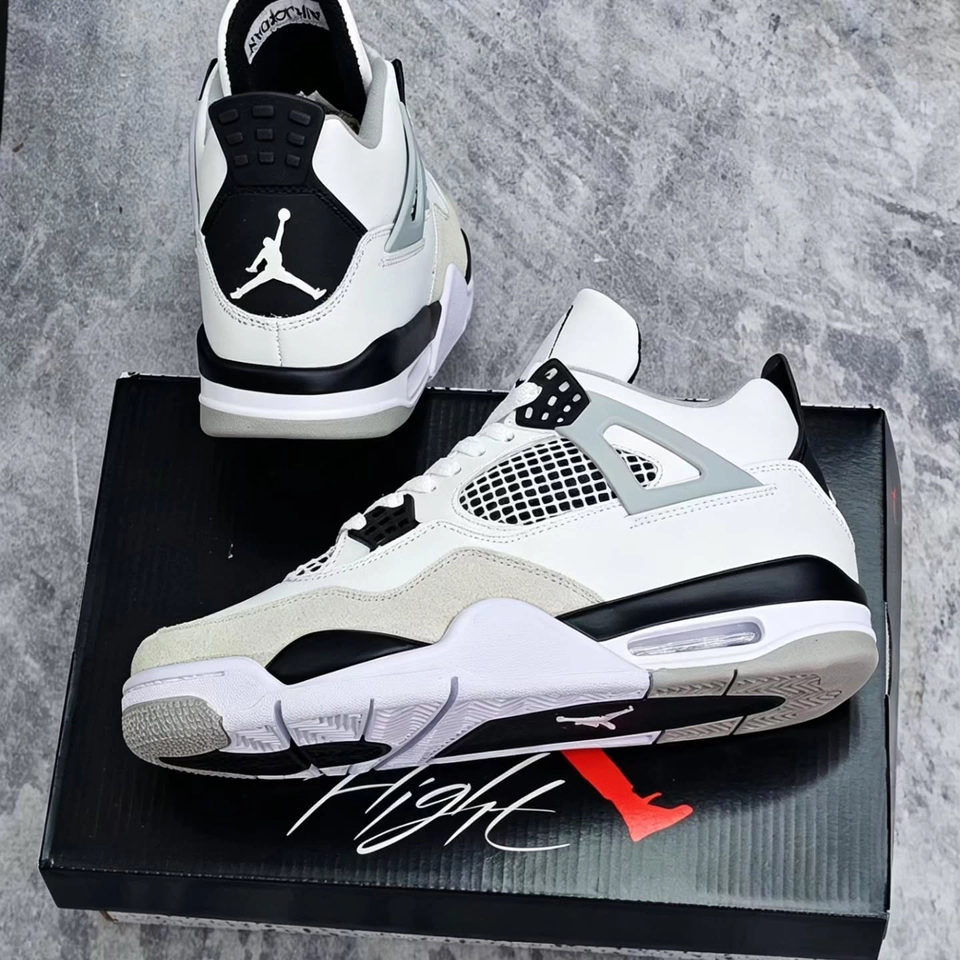 Air Jordan 4 military black - 3