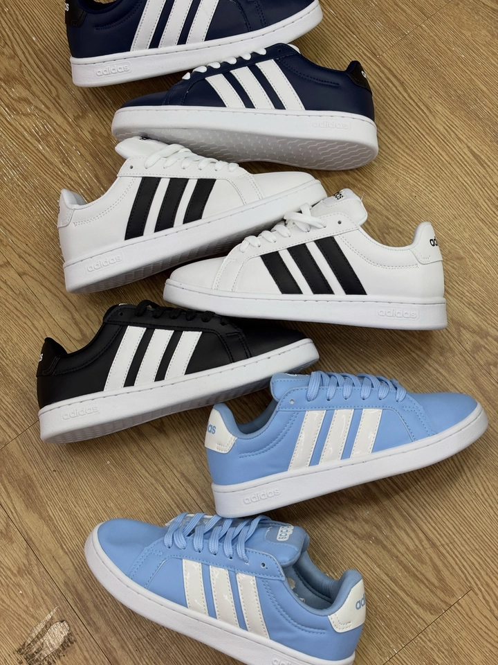 Adidas Court - 4