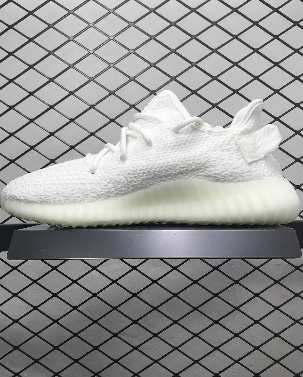 Tenis Adidas Yeezy 350 Branco - 4