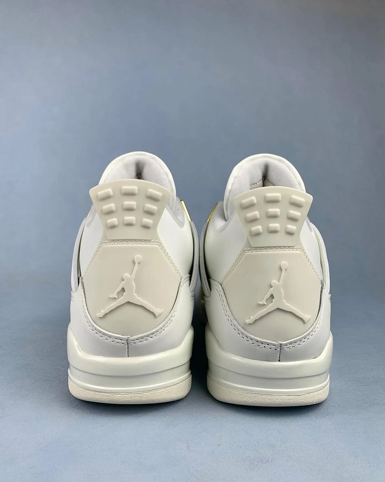 Nike Jordan 4 Metallic Gold - 2