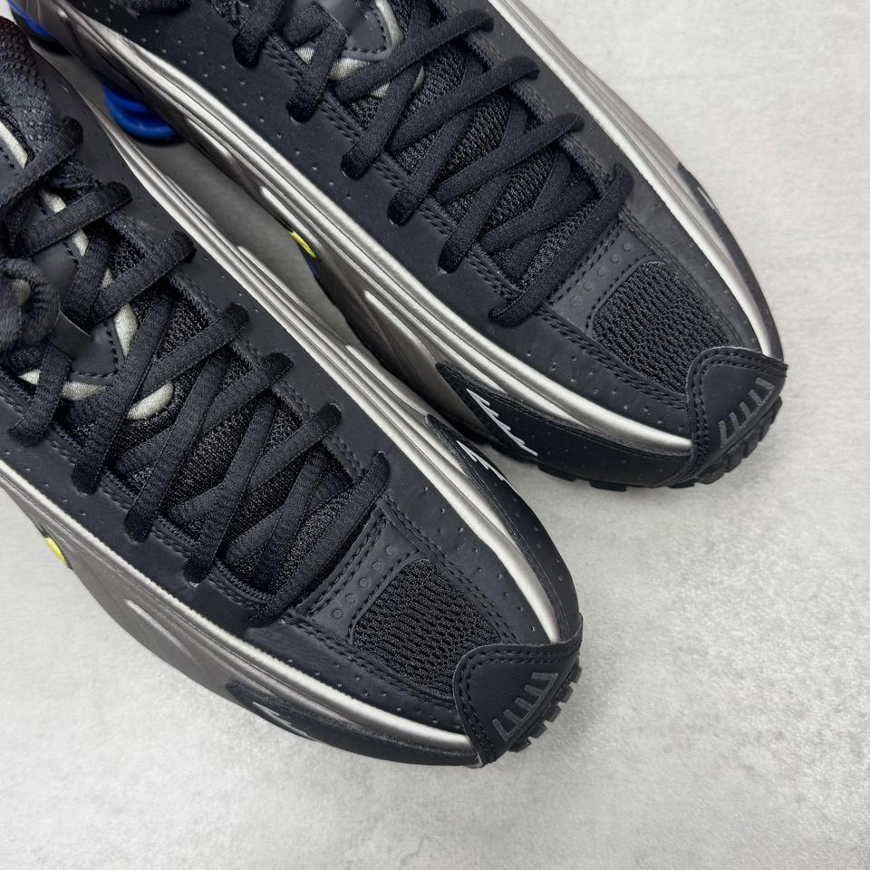 Nike Shox R4 Brasil - 8