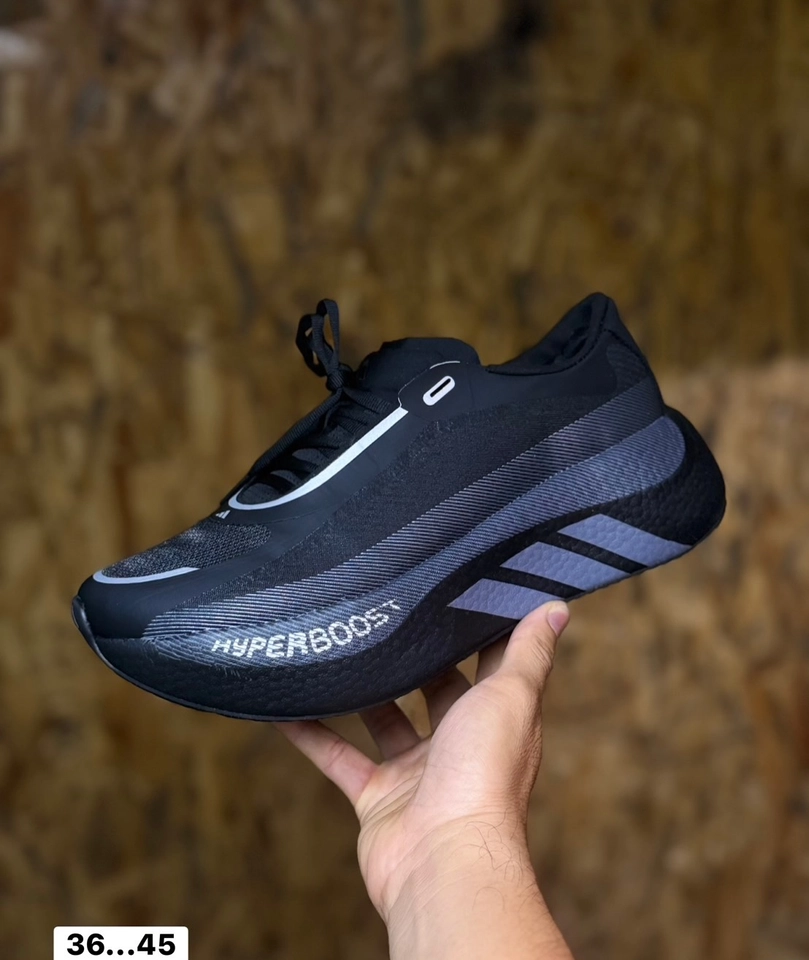Adidas hyperboost black