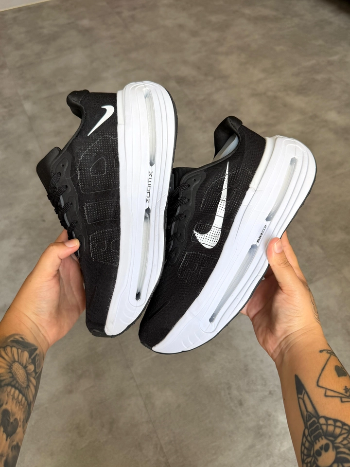 Nike vomero - 5
