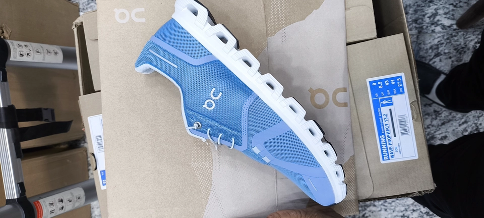 On cloud azul