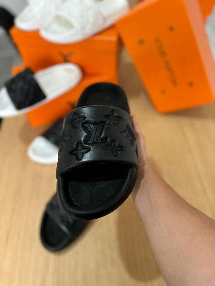 Chinelo LV masculino  - 3