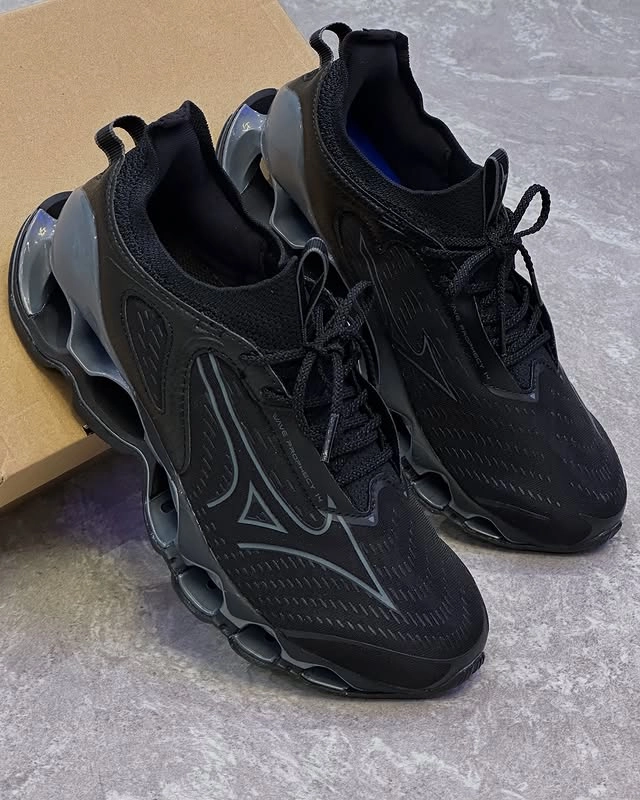 Mizuno Prophecy 14