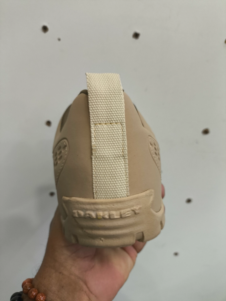 Oakley stratus - 4
