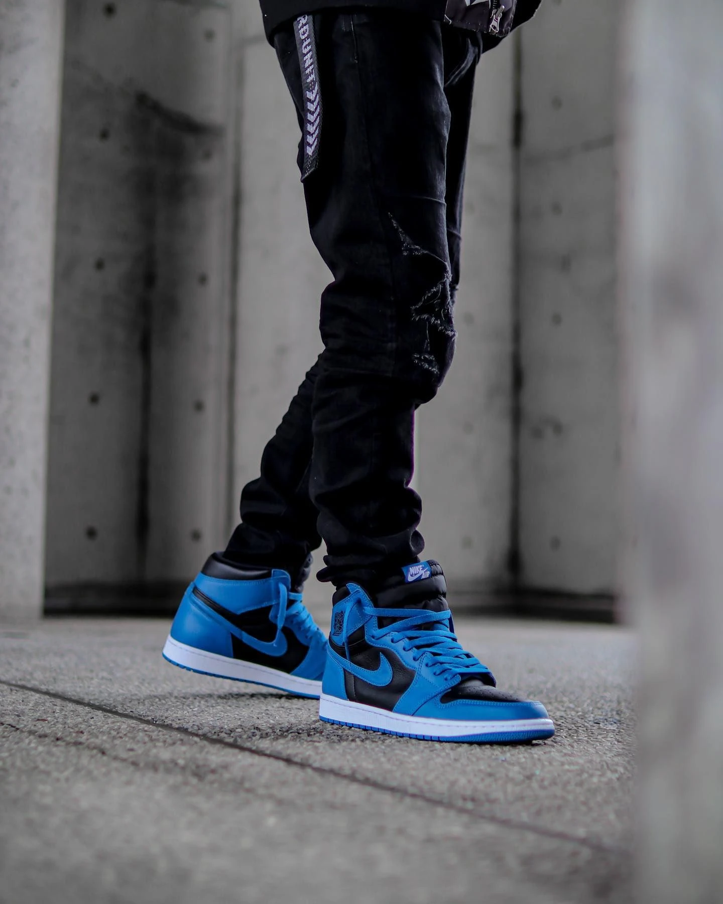 Air Jordan 1 Dark Marine - 1