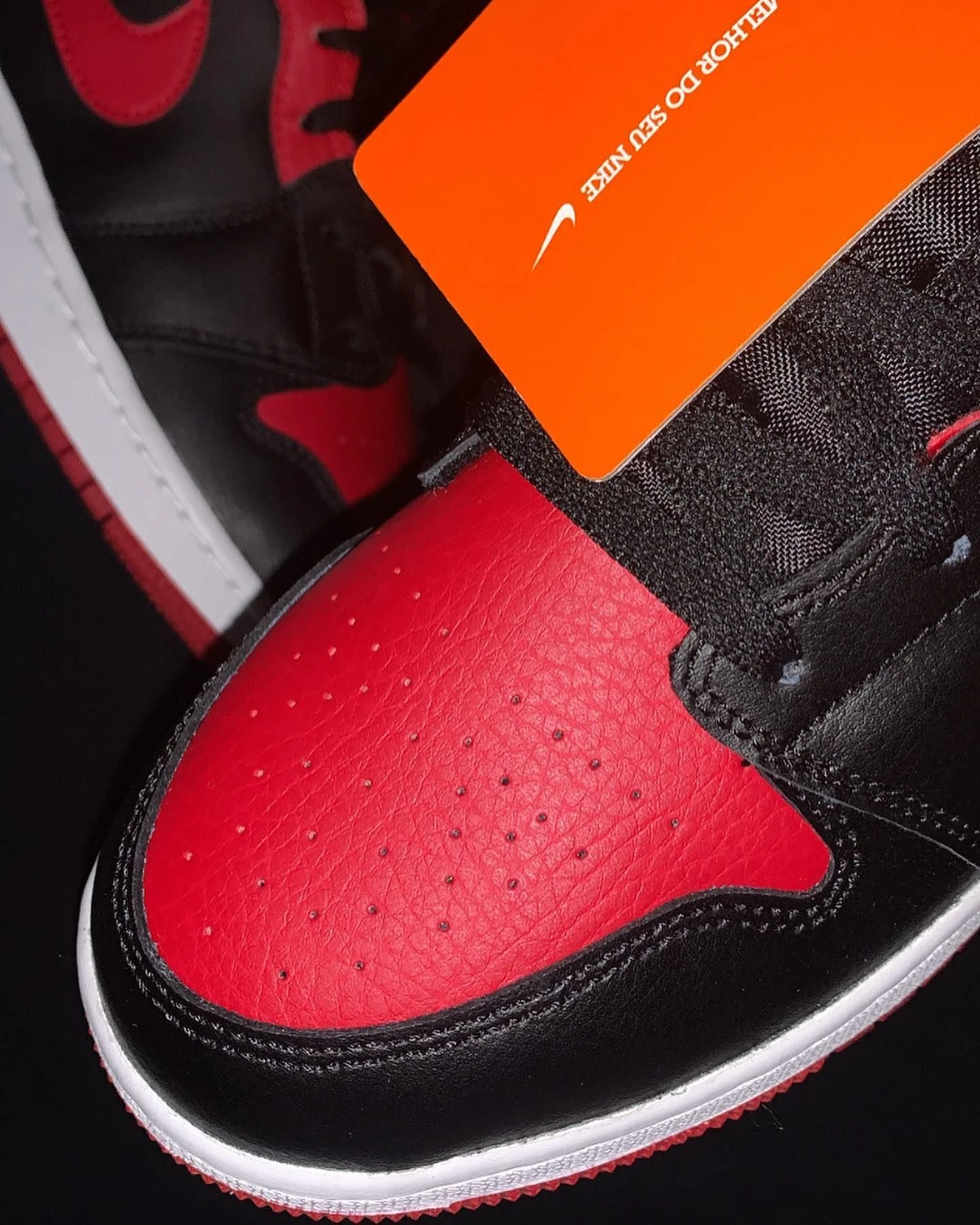 Air jordan 1 mid OG Banned - 2