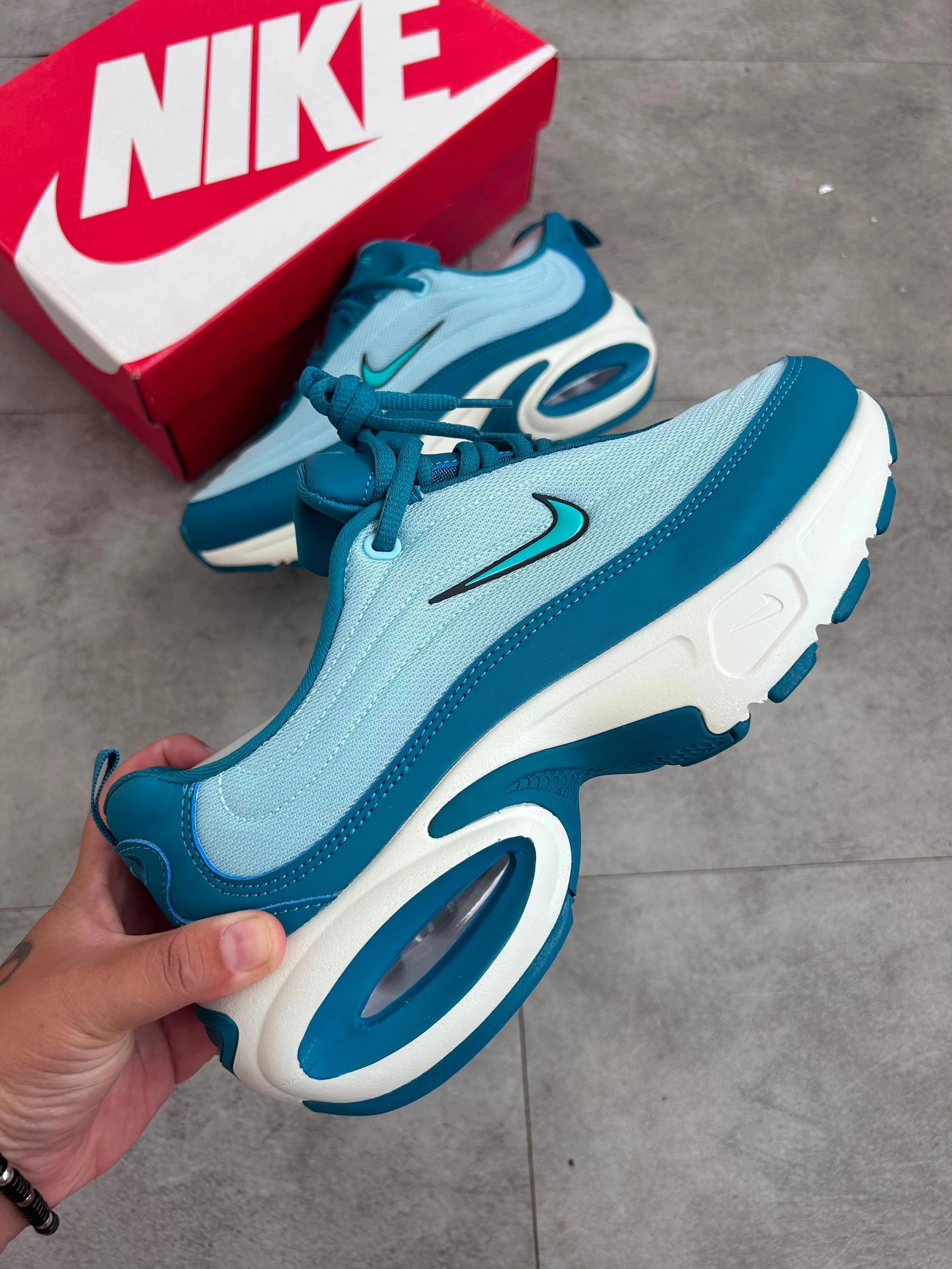 Nike portal azul - 3