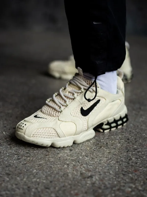 Nike Stussy fossil 