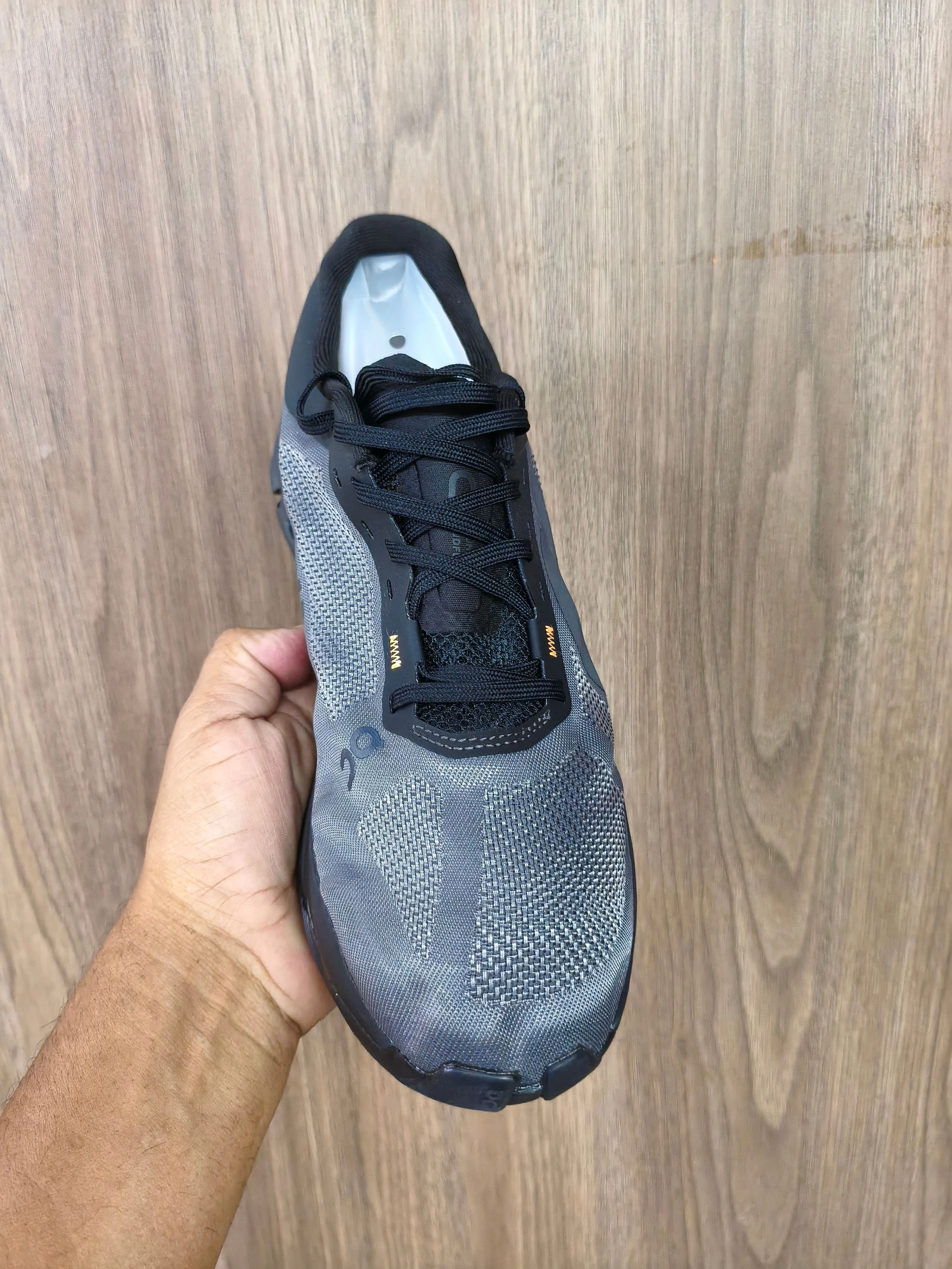 On Running preto - 7