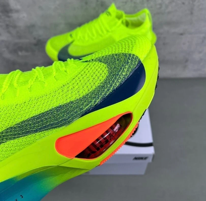 Nike alphafly 3  - 5