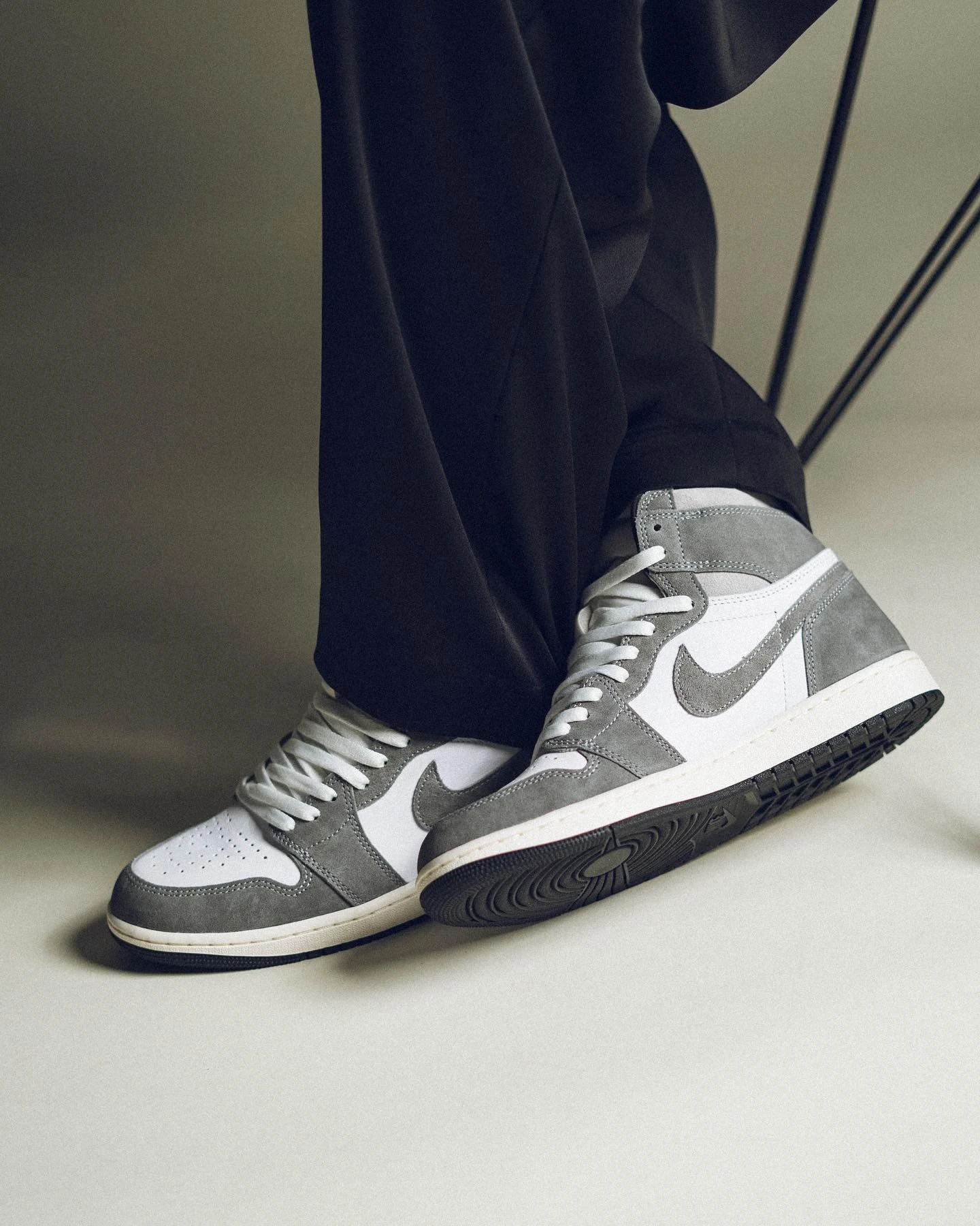 Air Jordan 1 washed black - 2