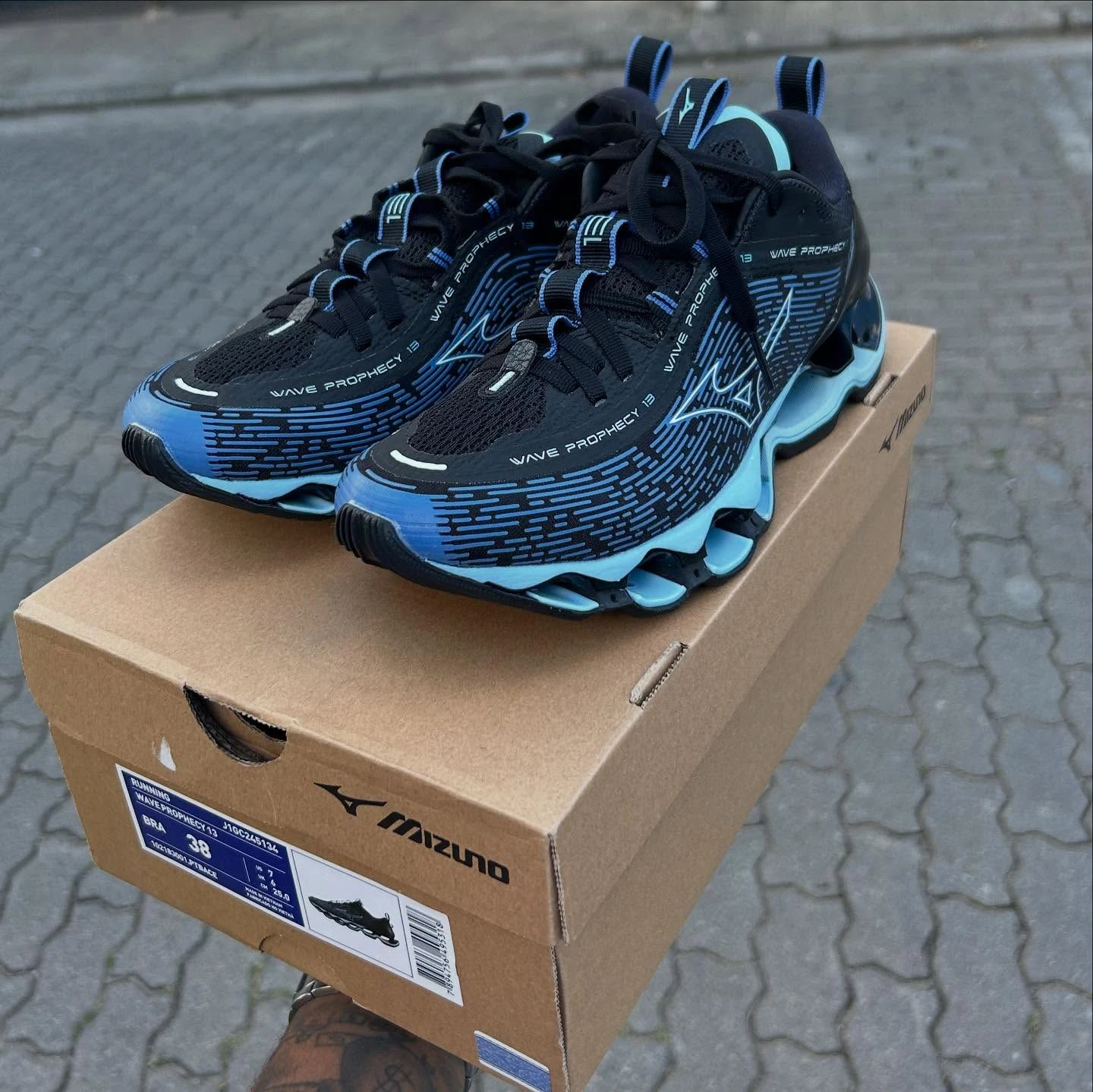 Mizuno 13 Vietnã  - 3