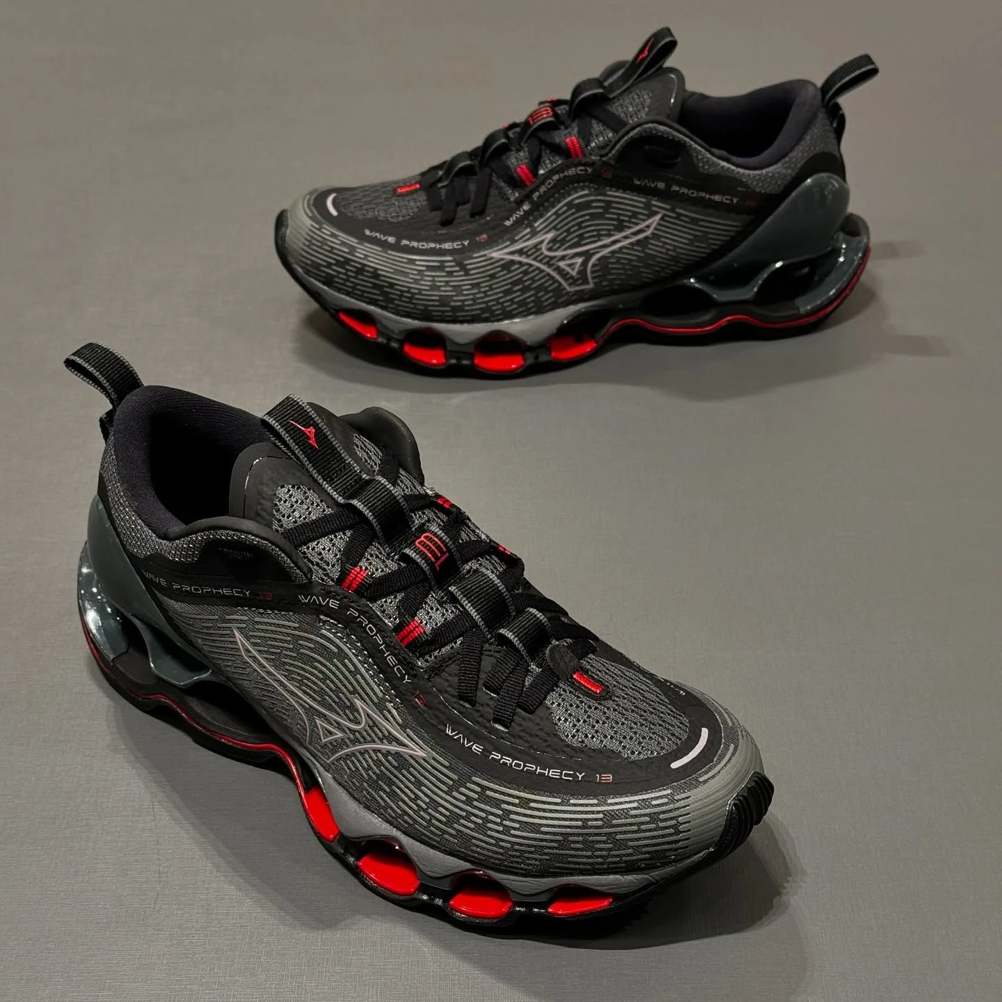 Mizuno 13 Vietnã  - 4