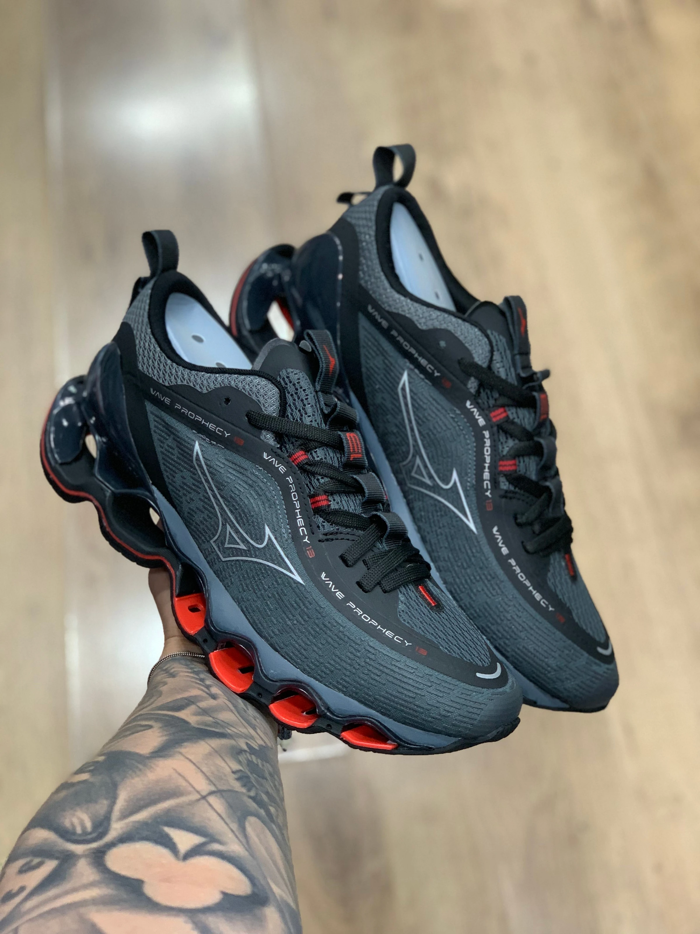 Mizuno 13 Vietnã  - 7