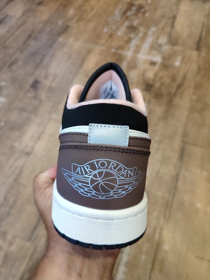 Air Jordan chocolate  - 7
