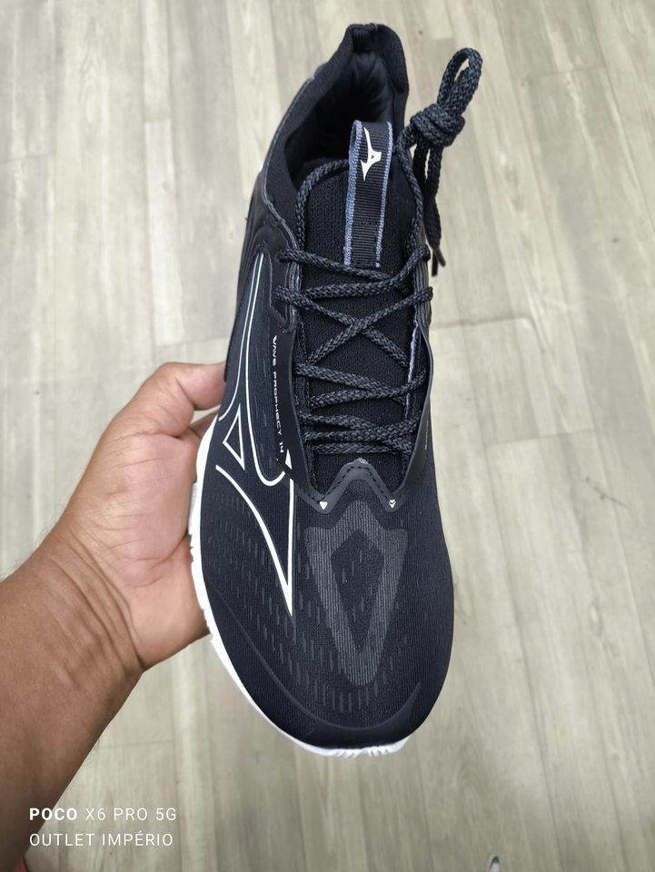 Mizuno prophecy 14 preto e branco  - 2