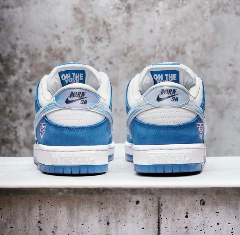 Nike Dunk Born - 7