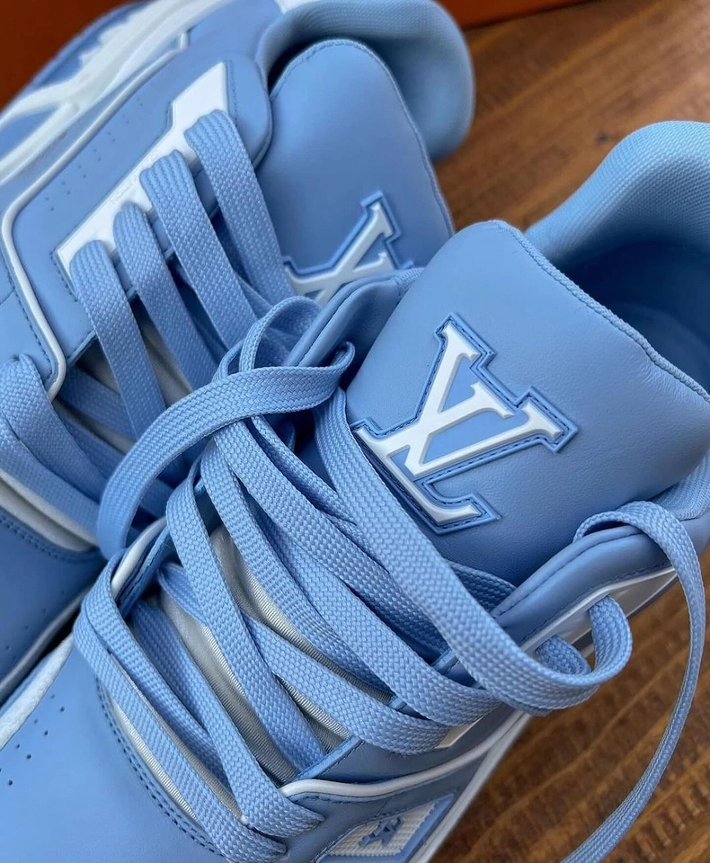 Tênis Louis Vuitton azul  - 5