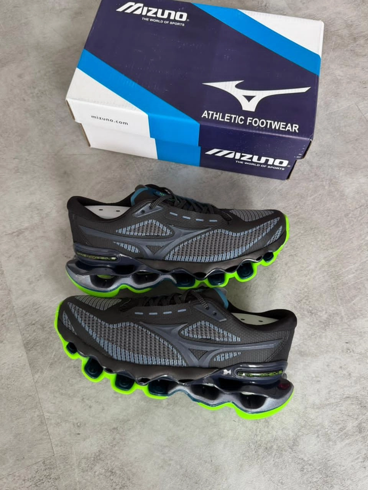 Mizuno 15 preto e verde - 4