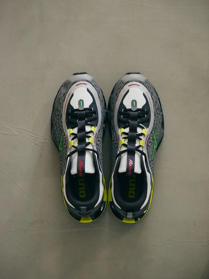 Mizuno 13.2 cinza e verde - 4