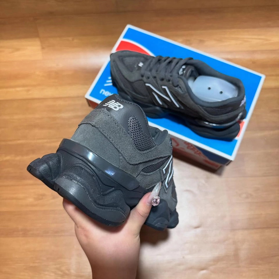 New balance 9060 cinza - 2