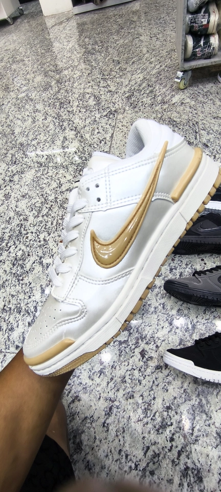 Nike twister
