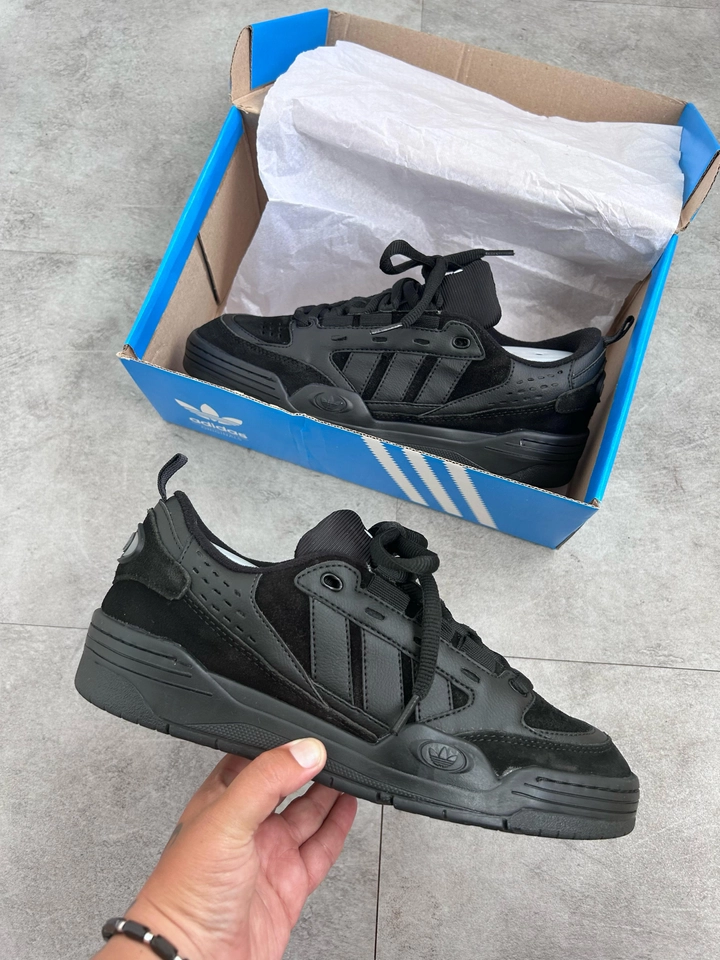 Adidas AD 2000 Black