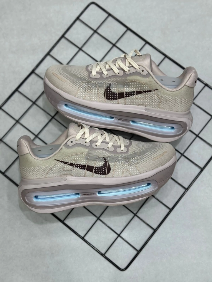 Nike vomero  nude - 1