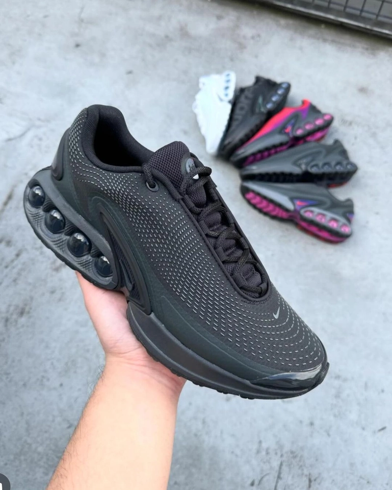 Nike Air Max DN black