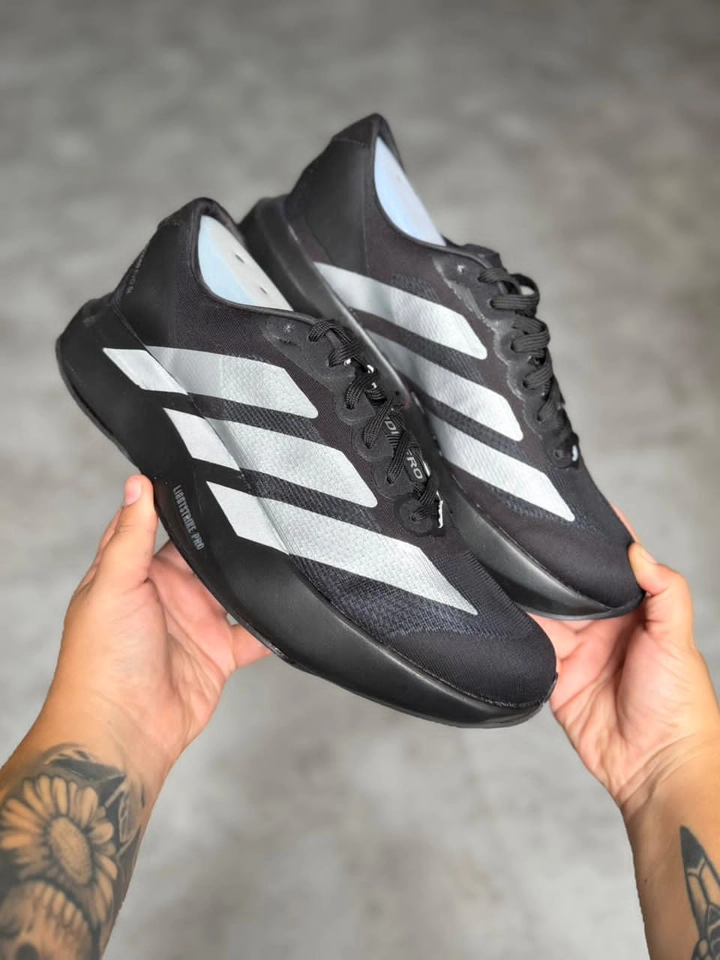 Adidas adizero - 4