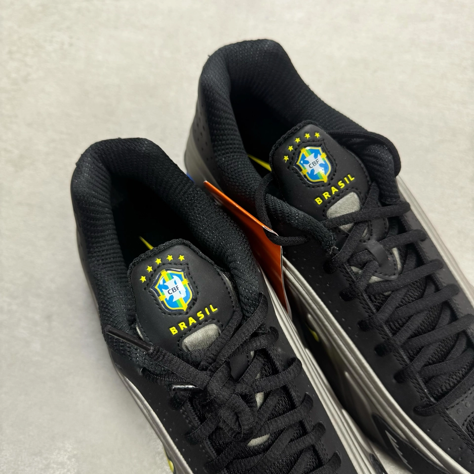 Nike Shox R4 Brasil - 4