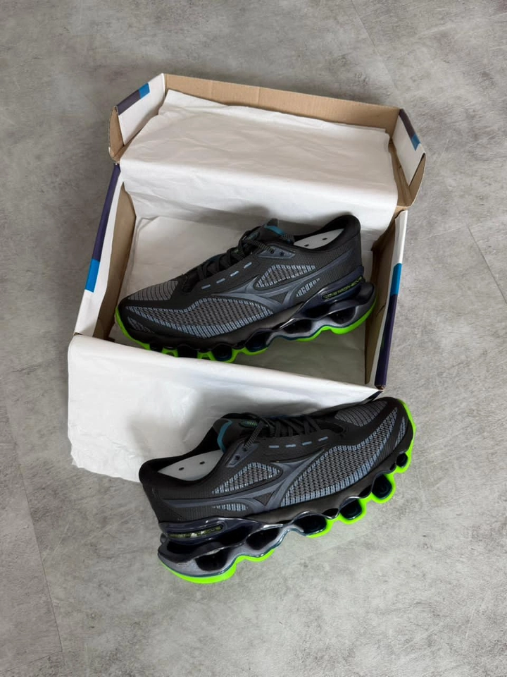 Mizuno 15 preto e verde - 3
