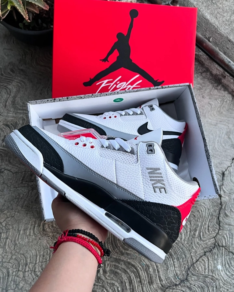 Air Jordan 3 - 6