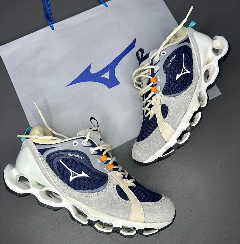 Mizuno beta 2  - 1