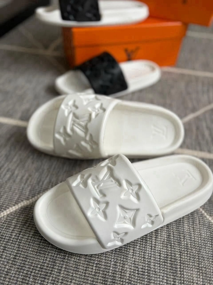 Chinelo LV masculino  - 5