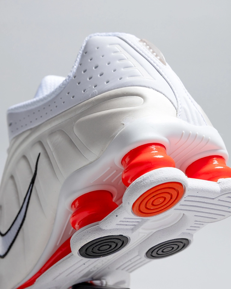 Nike Shox r4  - 2