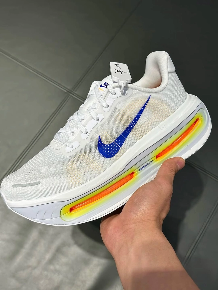 Nike vomero  - 5