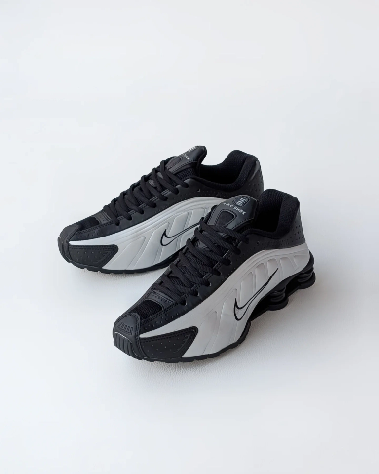Nike Shox r4 preto e prata  - 5