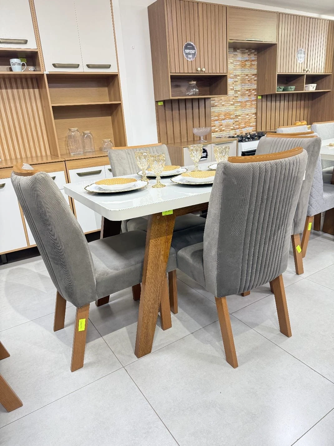 CONJUNTO MESA FIRENZE + 4 CADEIRAS RUBI - 1